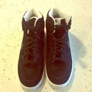 BRAND NEW WOMENS CUSTOM NIKE IDS